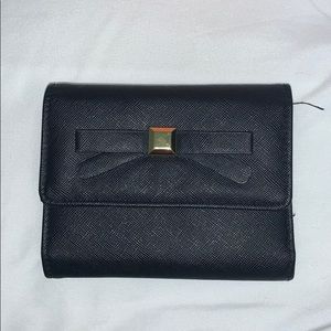 Wallet with bow 💗